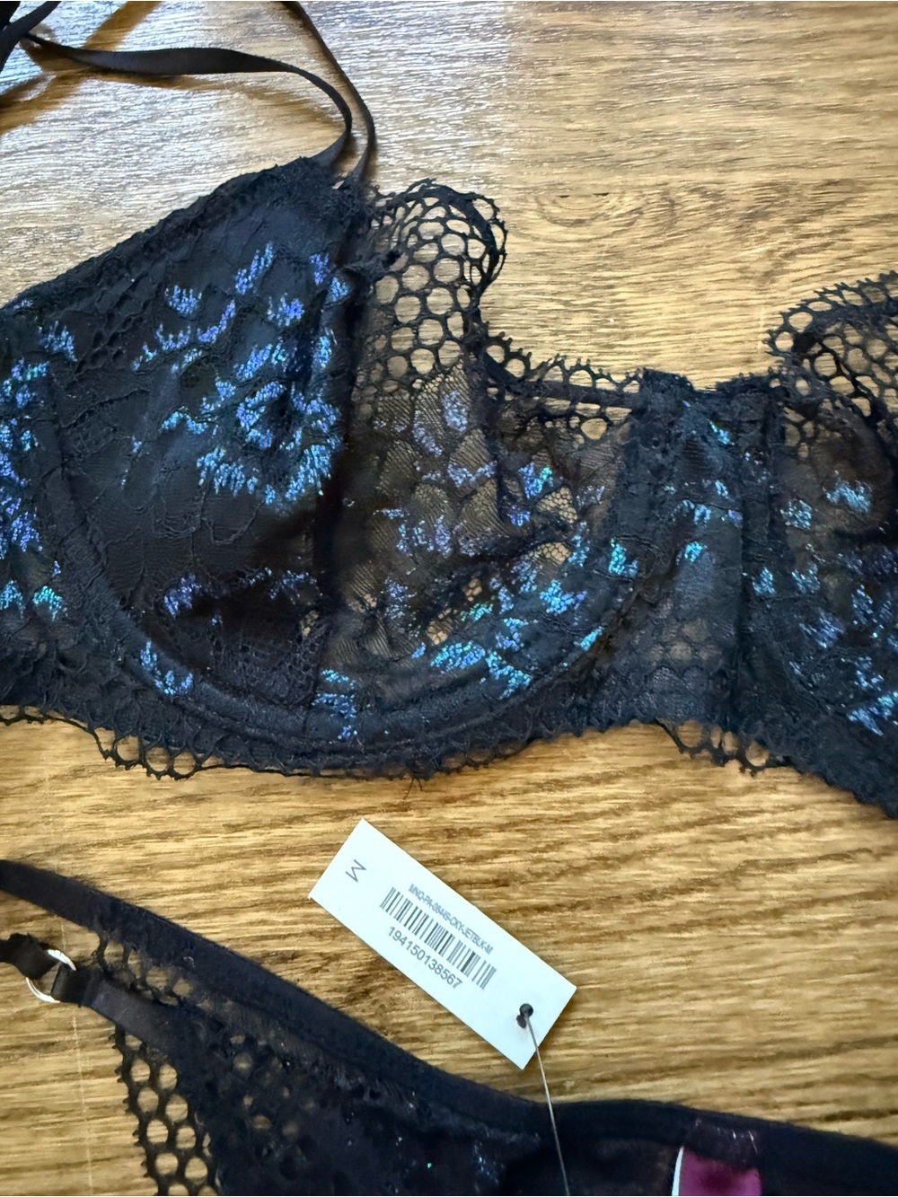 Black Lace Underwire Bra & Bikini Set M and 36D NWT - Picture 4 of 6